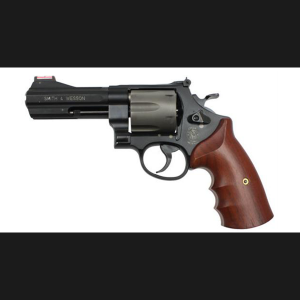 Smith & Wesson Revolver